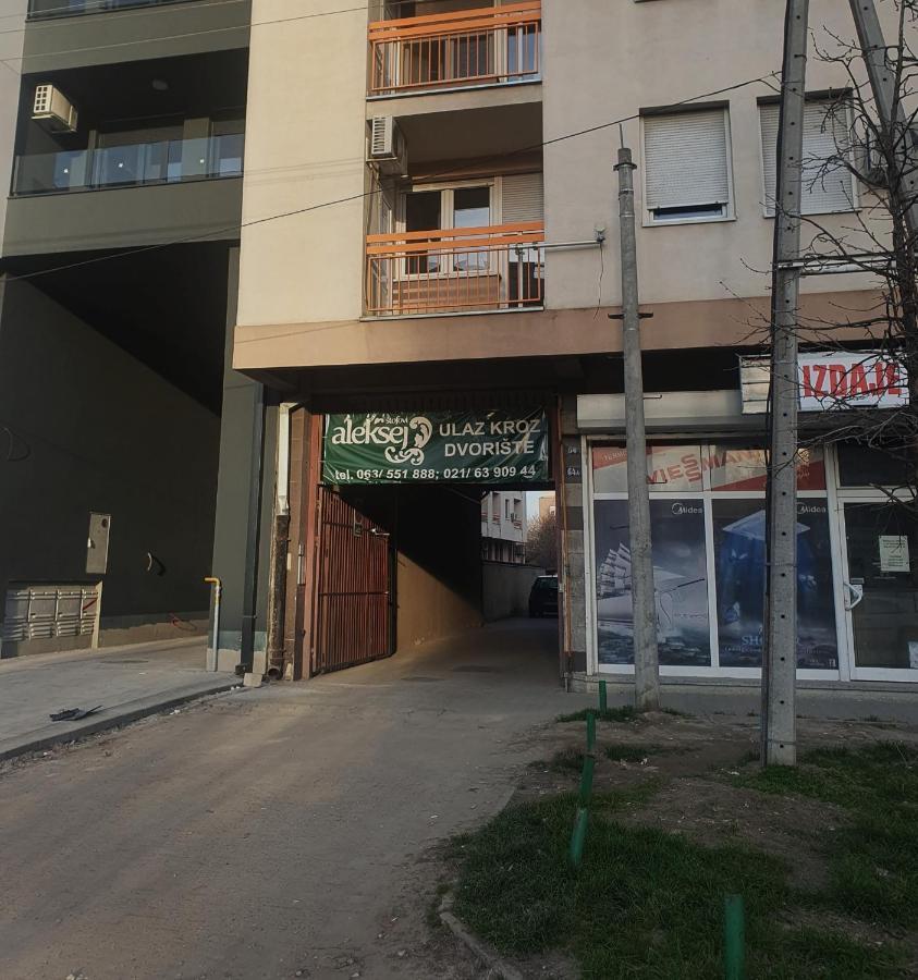 Apartman 64 - Besplatan Parking Za Goste Novi Sad Eksteriør billede